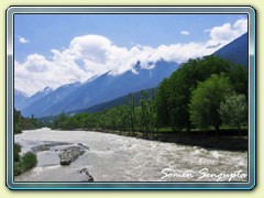 River Sindhu on the way to Sonemarg, Kashmir