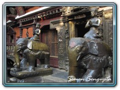 Buddha temple near Patan - Nepal