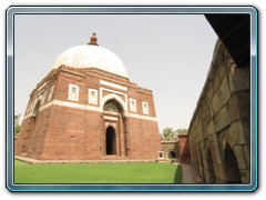 Tomb of Ghiyasuddin Tughlaq - Delhi