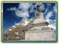 View on the way to Changla pass - Worlds 3rd highest motorable road